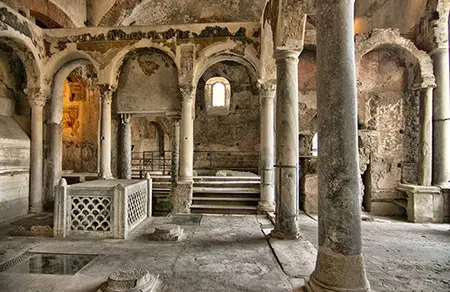 Basiliche di Cimitile